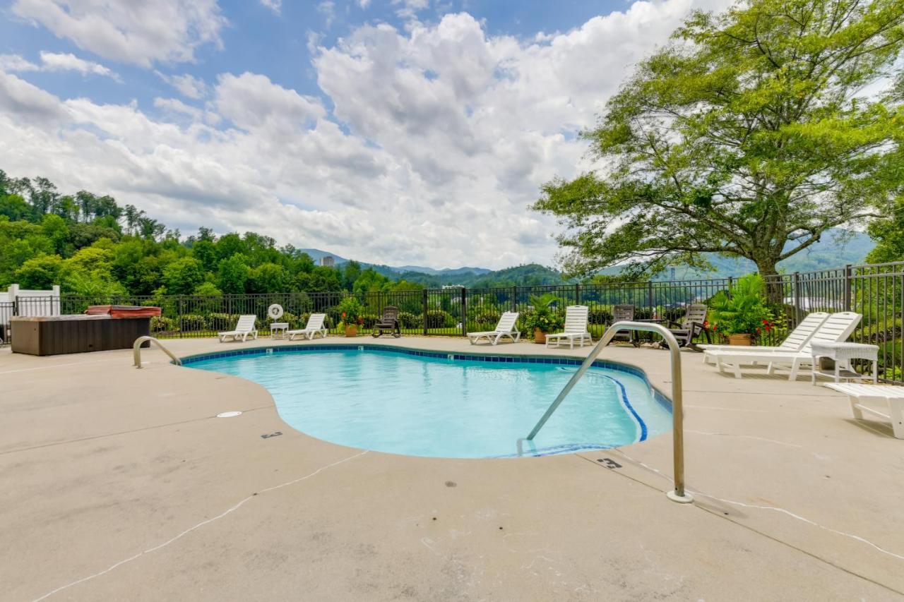 Dtwn Gatlinburg Studio Pool Access! 外观 照片